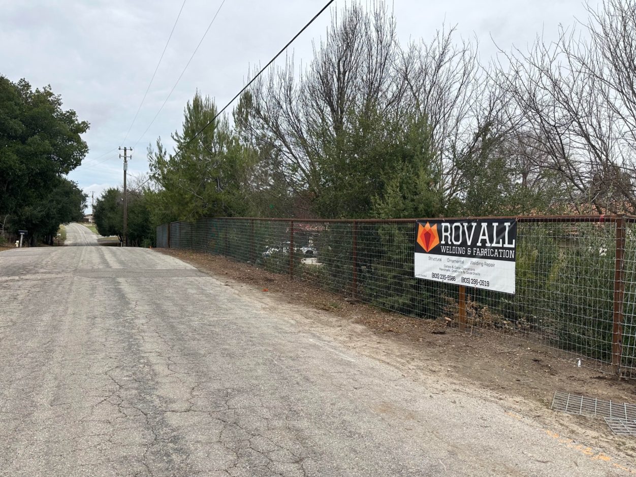 Welded used pipe fencing Pipe Fencing